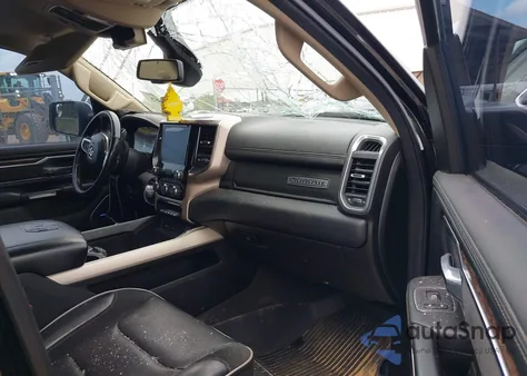 2019 Ram 1500 Laramie 4X4 5'7 Box из США, поврежденный, VIN 1C6SRFJT1KN691482